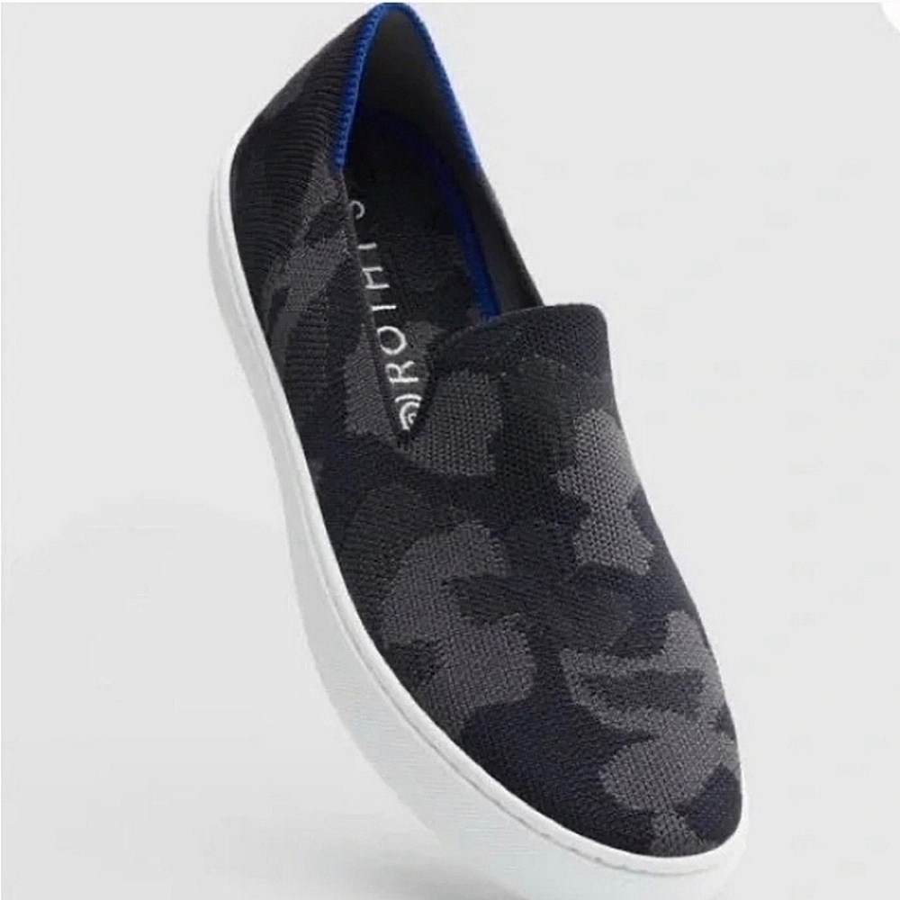 VGUC Rothy’s The Original Slip On Sneaker Grey Camo-Women’s Size 8